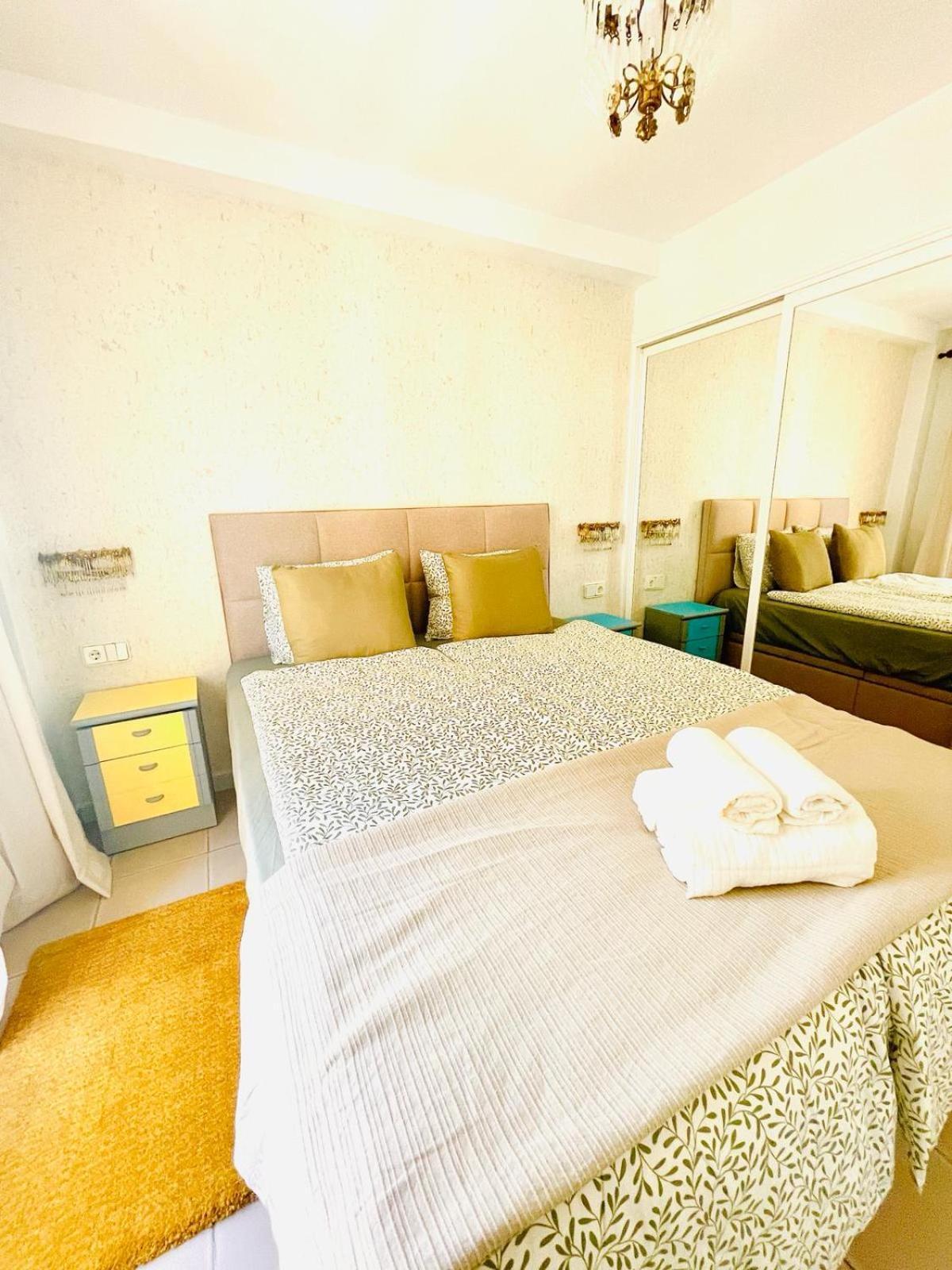Apartamento Centro Torremolinos Con Solarium Kültér fotó